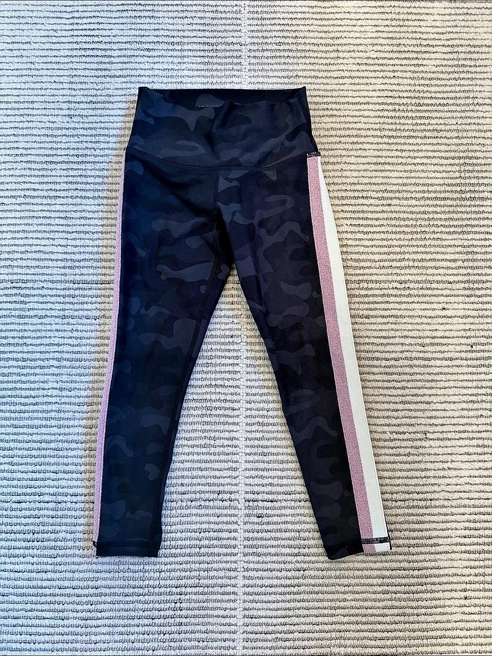 Spiritual Gangster Size 6 Leggings